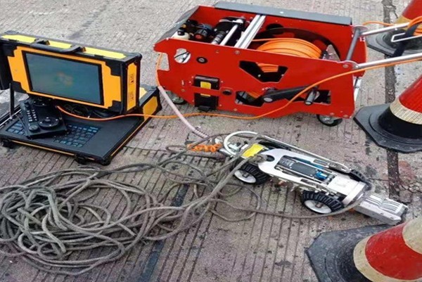 武山CCTV管道检测机器人